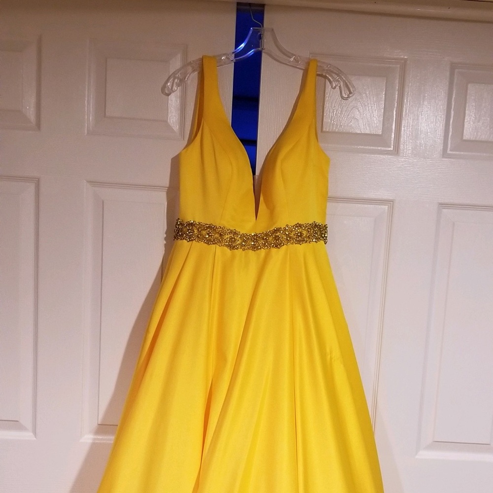Yellow prom dress